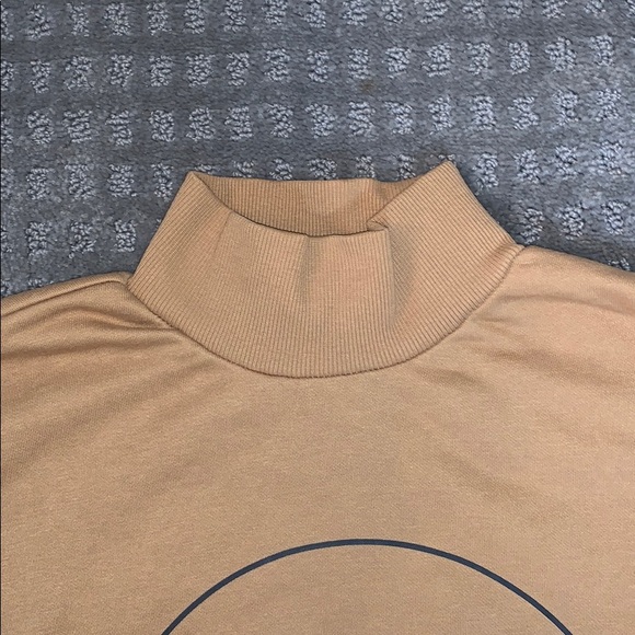 H&M Graphic Print Turtleneck Pullover - Picture 3 of 6